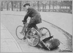 Motorised Street Sweeper 1916 